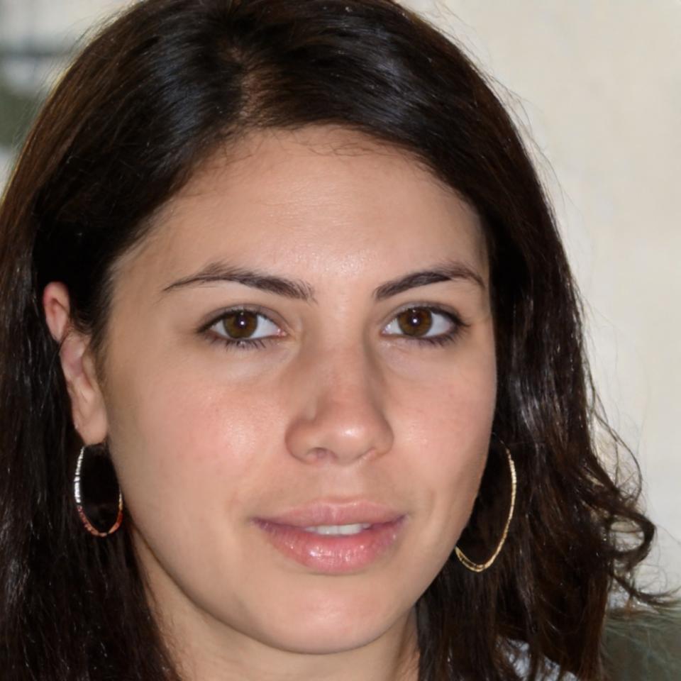 Esperanza Villalobos, Especialista en Infraestructura Tecnológica